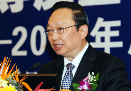 消費(fèi)維權(quán)專家、中消協(xié)原副秘書長武高漢